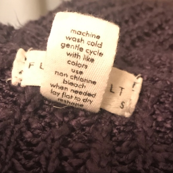 Full Tilt Loose Knit Sweater with pocket - Picture 6 of 6